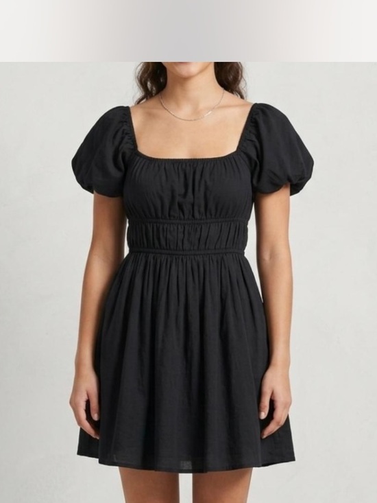 Hollister Dresses & Skirts - Hollister Black Puff-Sleeve Smocked Waist Mini Dress Size Small